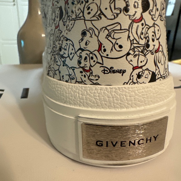 *New* GivencyXDisney’s Dalmatians High Tops - Picture 7 of 7